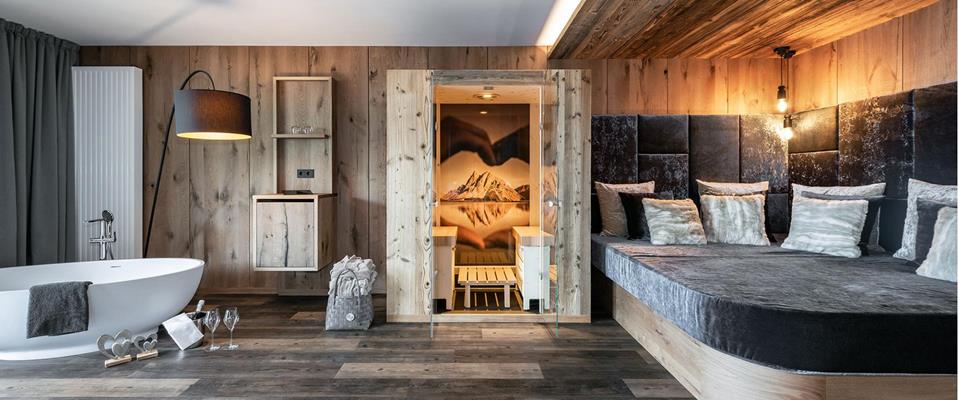 Romantiksuite Edelweiss mit Badewanne und Sauna