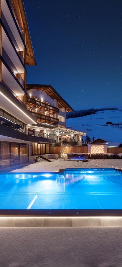 hotel-edelweiss-winter-night-02-1