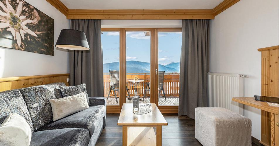 Sitzecke und Balkon