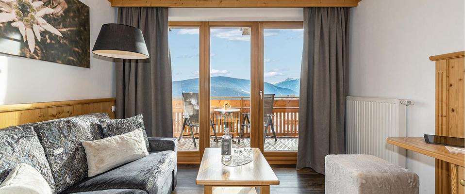Sitzecke und Balkon
